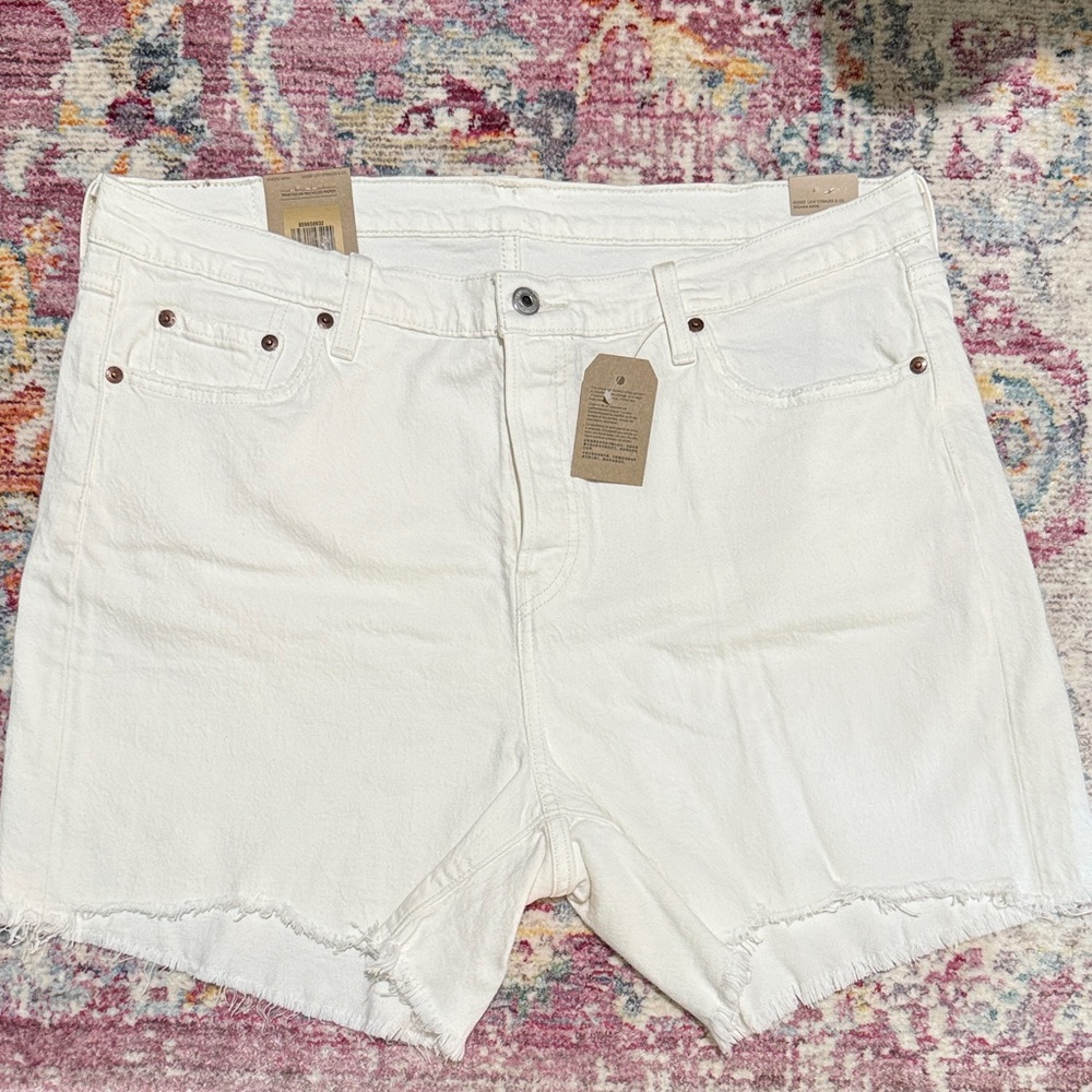 Levi’s 501 Women's White Denim Shorts